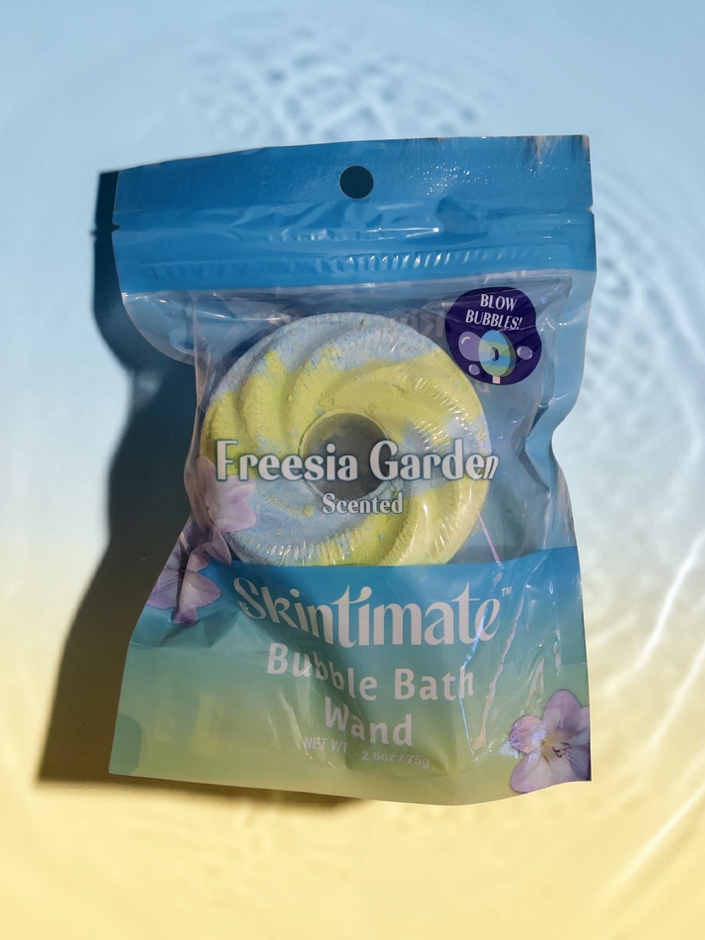 Skintimate Freesia Garden Bubble Bath Wand - Yellow & Light Blue
